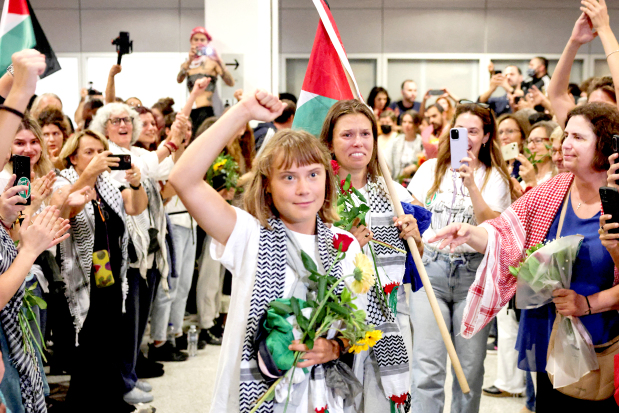 Thunberg greeted by supporters in Athens after activists’ deportation